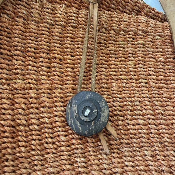 Handwoven Raffia Straw Market Tote Bag Leather Straps Boho Beach Resort Shopper - Picture 3 of 6